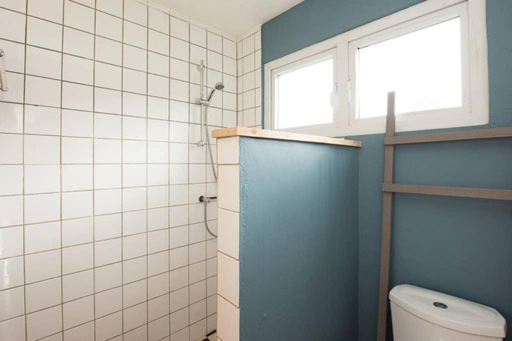 Smileys Apartment And Car Rental Willemstad Bagian luar foto